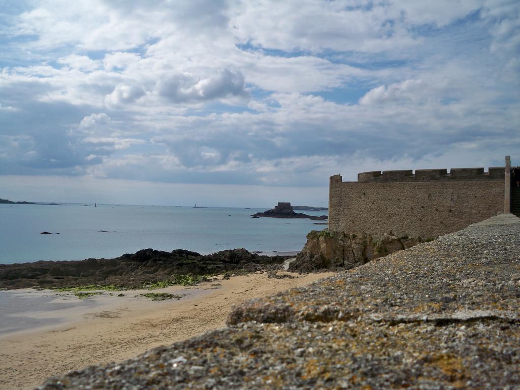 Gite De La Caminais Pleurtuit Δωμάτιο φωτογραφία